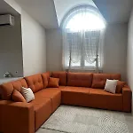A New In The Attic * Shkodra
